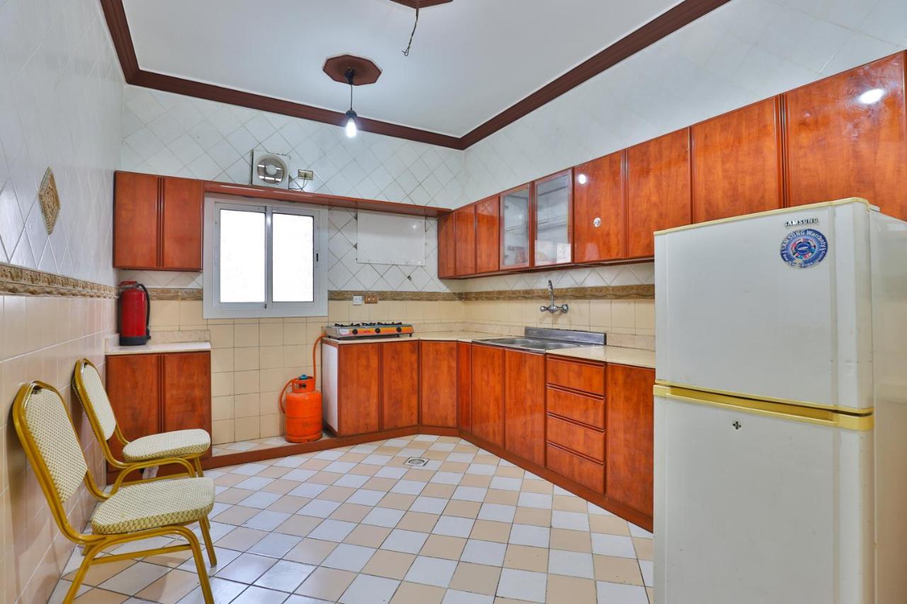 Oyo 277 Al Tamayoz Al Raqi Furnished Units 3 ジェッダ エクステリア 写真
